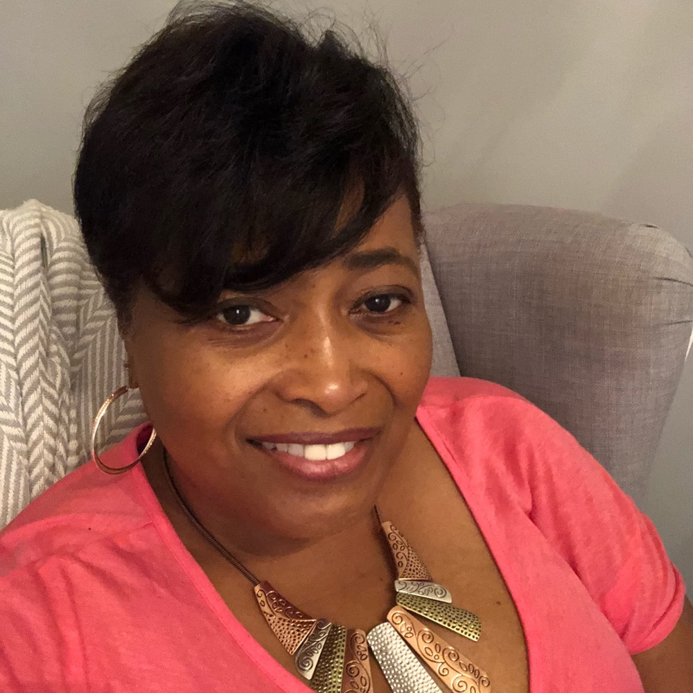 Meet your Posher, Anita